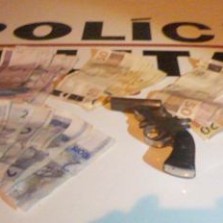 09/11/2014,Adolescente é apreendido após roubo á mão armada no Centro.