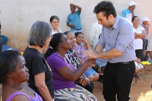 18880755043_d62341b39d_z