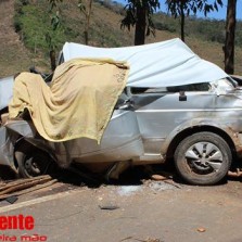 Acidente em Porto Firme deixa três mortos e um ferido