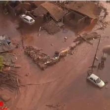 Tragédia,Barragem rompe e deixa mortos e desaparecidos em Mariana
