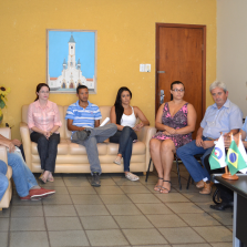 Prefeito homologa permissões para taxistas