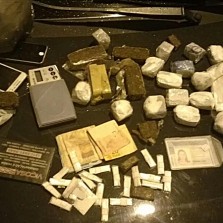 PM apreende grande quantidade de drogas em Ponte Nova.
