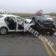 Colisão na rodovia Teixeiras/Ponte Nova