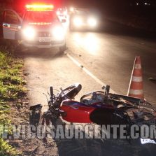 Teixeiras- Motoqueiro fica ferido em acidente