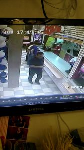37b8dbe9-5408-4eb8-995f-1e6d8cfc657b