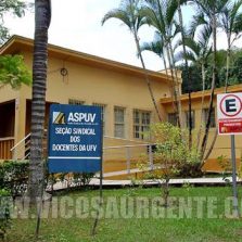 Para se manter viva, ASPUV orienta professores sobre pagamento da contribuição sindical