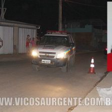 Mulher é morta a facadas em Viçosa