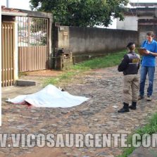 Homem é assassinado e outro é baleado próximo do presídio em Viçosa.