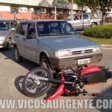 Colisão na UFV deixa motoqueiro levemente ferido