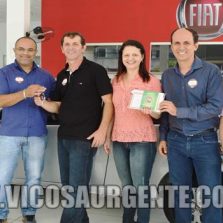 Carro zero da Campanha de Natal é entregue pela Casa do Empresário