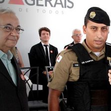 Governador Fernando Pimentel entrega 69 viaturas para o Território da Mata