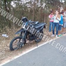 Colisão deixa dois feridos próximo do tiro de guerra