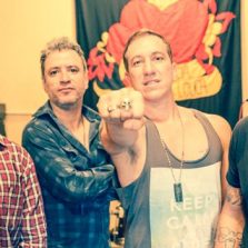 TIANASTÁCIA SE APRESENTA NO DOMINGO NA UFV