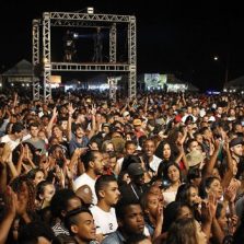 Comemoração dos 146 anos de Viçosa reúne multidões