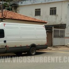 Van de cigarros é roubada na rodovia Viçosa/Porto Firme