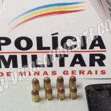 PM aborda veículo suspeito e encontra munições de calibre restrito