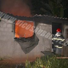 Incêndio em residência no Centro