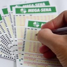 Mega-Sena não tem ganhador; prêmio acumula e vai a R$ 8 milhões