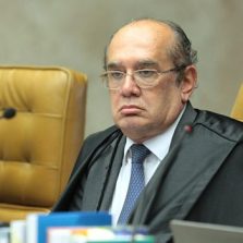 STF aprova restrição do foro privilegiado para deputados e senadores