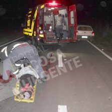 Na madrugada: Motoqueiro fica gravemente ferido em acidente o trevo da Reciclagem