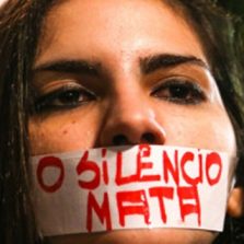 Ligue 180 registra mais de 740 casos de feminicídio este ano