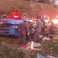 Caminhoneiro morre em acidente na serra de Divinésia