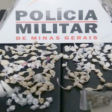 Drogas são apreendidas no Sagrada Família
