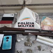 Olho vivo da PM ajuda a prender suspeito de tráfico no Centro