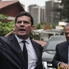 Moro aceita convite para ser ministro da Justiça no governo Bolsonaro