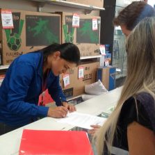 Prefeitura de Viçosa fiscaliza lojas durante Black Friday 