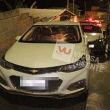 PM recupera veículo roubado e prende autores no Romão dos Reis