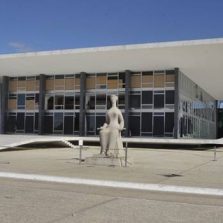 STF: punir motorista que foge do local do acidente é constitucional