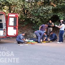 Centro: Colisão deixa motoqueiro com ferimento grave