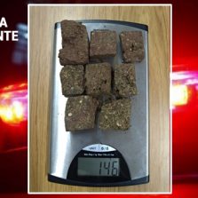 Agente penitenciário é preso ao entrar com drogas na penitenciária de Muriaé