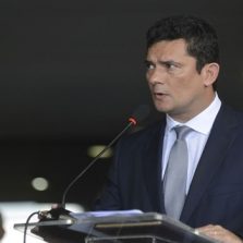 Moro apresentará a Bolsonaro resultado de investigação sobre atentado