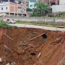 Prefeitura inicia obra de contenção na rua Assad Nazar, no bairro Nova Viçosa