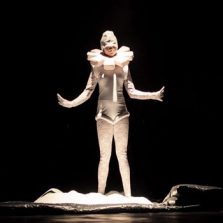 Espetáculo que explora as Leis de Newton chega a Viçosa/MG