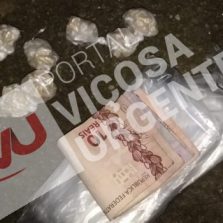 Adolescente é apreendido com 90 pedras de crack no Bom Jesus