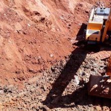 Prefeitura realiza obras no bairro Nova Viçosa após rompimento de sistema de drenagem