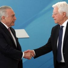 Temer e ex-ministro Moreira Franco são presos em desdobramento da Lava Jato