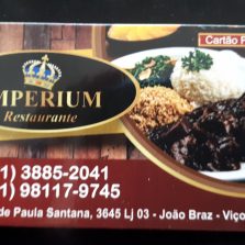 Hoje tem frango com quiabo no Imperium Restaurante, ao lado da Univiçosa