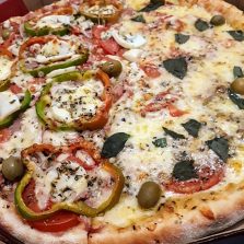 Alô Pizza, Pizza grande 10 pedaços+borda R$ 25,00