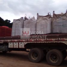 Caminhoneiro e caminhão são localizados após roubo de carga