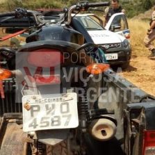 Moto roubada com pneu furado é recuperada pela PM