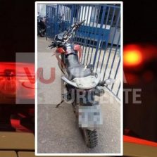 Viçosa/Perseguição: Motoqueiro inabilitado e com sintomas de embriaguez bate em viatura