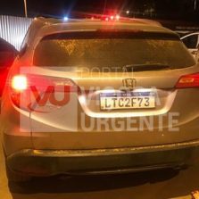 Carro roubado no Rio de Janeiro é localizado em Visconde do Rio Branco