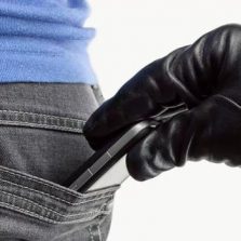 Adolescentes de 13 e 14 anos são detidos por furto de celular no Centro