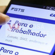 Trabalhadores já podem optar pelo saque-aniversário do FGTS