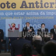 Bolsonaro: criminoso é quem deve temer a lei, não o cidadão