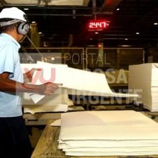 Produção industrial brasileira cresce 0,8%
